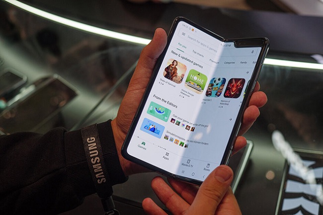Galaxy Fold Lite trag bị chip Snapdragon, bộ nhớ 256GB, đáng tiếc không hỗ trợ 5G