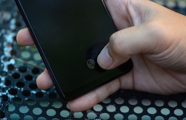 Cảm biến vân tay trong màn hình siêu nhạy – công nghệ chỉ xuất hiện trên những chiếc smartphone cao cấp