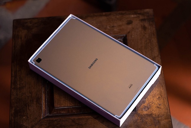 Galaxy Tab S6 Lite ấn tượng với thiết kế đơn giản nhưng tinh tế, sang trọng
