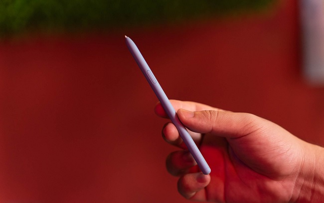 Bút S-Pen đi kèm với Galaxy Tab S6 Lite
