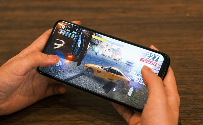 Realme 6 Pro “cân hết” các tựa game, không sợ nóng máy khi sử máy trong thời gian dài