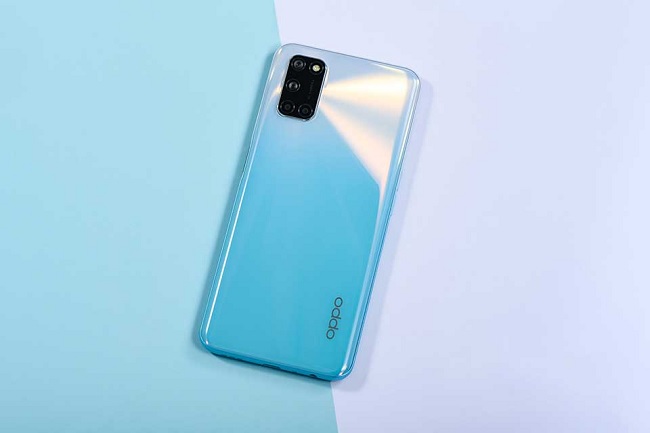 OPPO A52 được bán tại Trung Quốc với mức giá rất hạt dẻ 1.599 CNY (khoảng 5,3 triệu đồng)