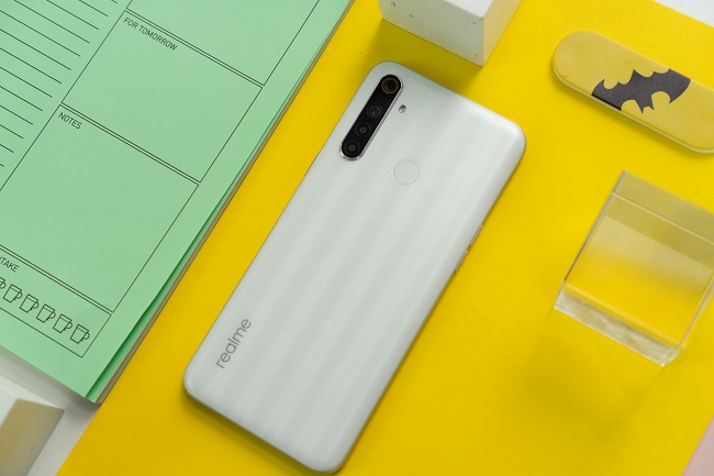 Mẹo sử dụng 4 camera của Realme 6i hiệu quả nhất
