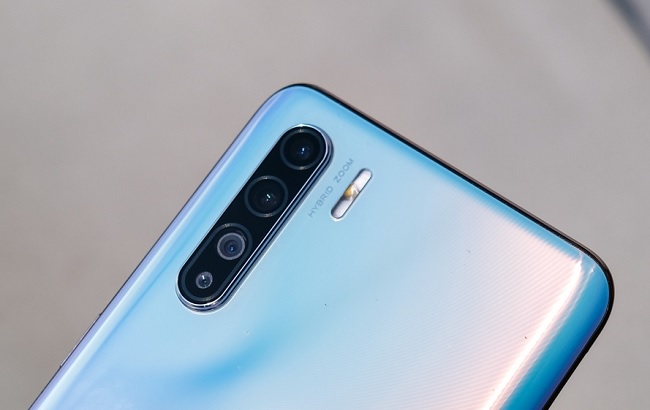 Cụm camera phía sau OPPO Reno 3