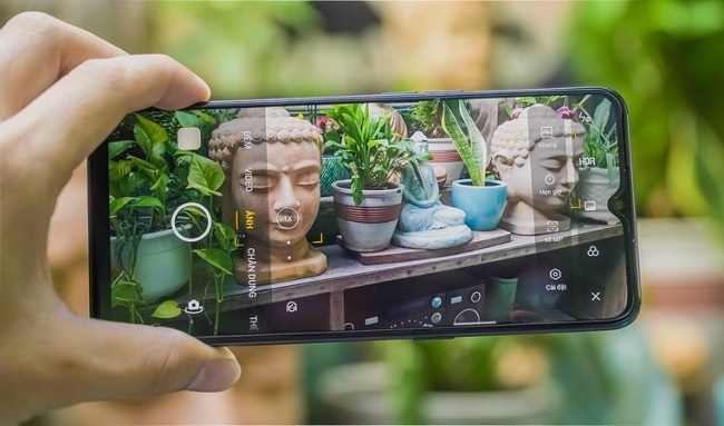 Giao diện camera OPPO Reno 3 vẫn giống với các phiên bản trước đây