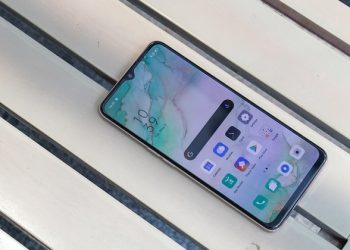 Nhìn lại toàn bộ chi tiết OPPO Reno3: thiết kế xưa cũ, cấu hình mạnh mẽ, camera đỉnh cao, pin đủ dùng