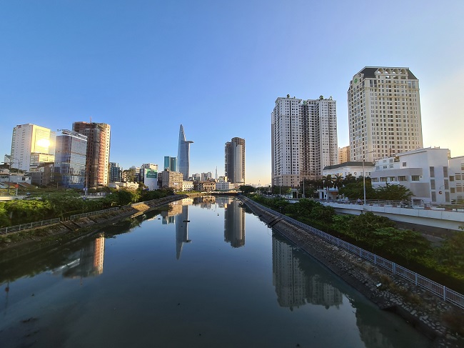 Tiếp tục chụp zoom 0.5x