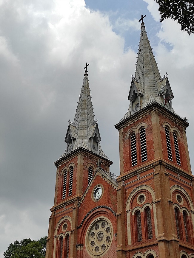 Ảnh chụp trong điều kiện đủ sáng, chế độ tự động