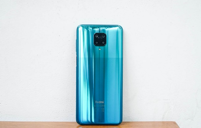 Xiaomi Redmi Note 9 Pro có ngoại hình bóng bẩy rất bắt mắt