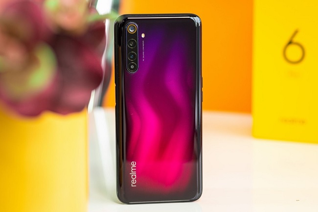 Realme 6 Pro chạy chip Snapdragon 720G