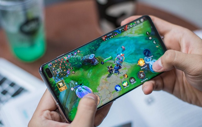 Hiệu năng mạnh mẽ, giúp người dùng có những trải nghiệm mượt mà cho mọi tác vụ