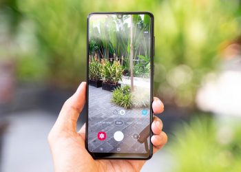 Giải trí tuyệt đỉnh cùng Camera Macro và Màn hình tràn viền vô cực sAMOLED trên Galaxy A31