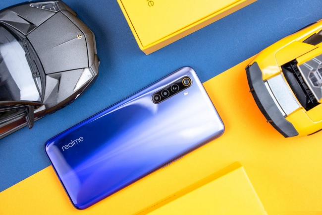 Mặt lưng Realme 6
