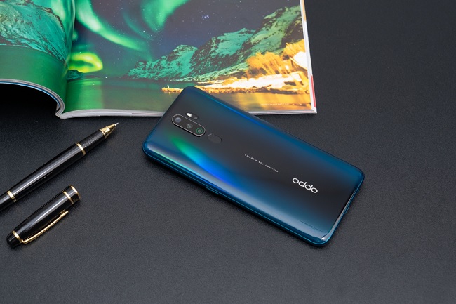 Mặt lưng OPPO A9 2020