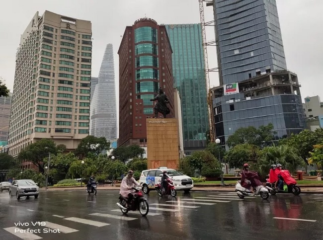 Camera chính của 2 sản phẩm đều mang đến những tấm ảnh chất lượng cao trong nhiều hoàn cảnh