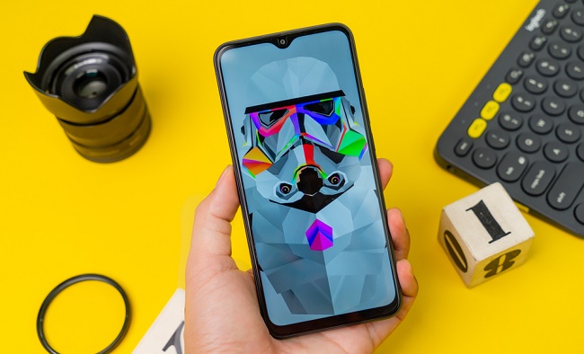 Màn hình lớn, sắc nét, hỗ trợ chế độ bảo vệ mắt