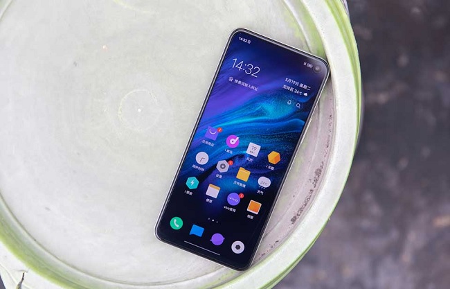 Sở hữu con chip mạnh mẽ và hỗ trợ kết nối 5G