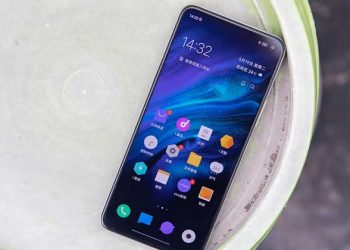 Trên tay iQOO Z1: Màn hình tần số quét 144Hz, chip Dimensity 1000+, hỗ trợ 5G cùng sạc nhanh 44W, giá bán chỉ hơn 7 triệu đồng