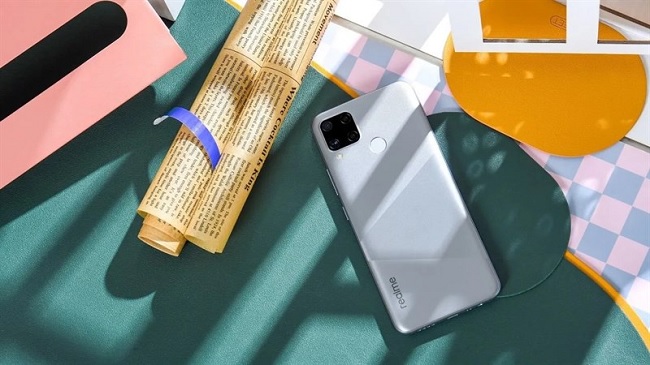 Realme C15 màu bạc