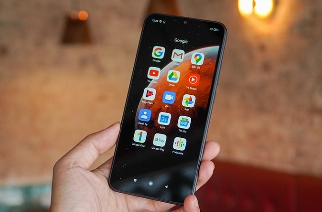 Sở hữu viên pin khủng giúp người dùng thoải mái sử dụng trong 2 ngày