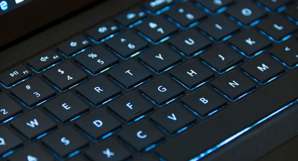 Khóa bàn phím máy tính sẽ giúp tránh khỏi những tác động từ bên ngoài