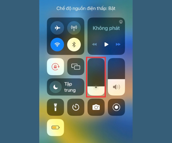 cách tiết kiệm pin iphone