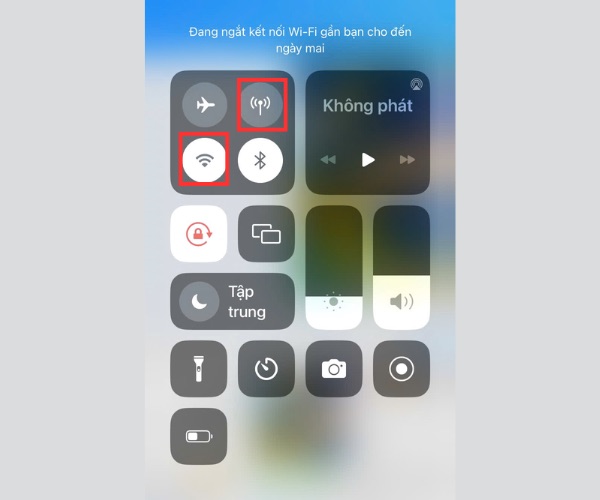 cách tiết kiệm pin iphone