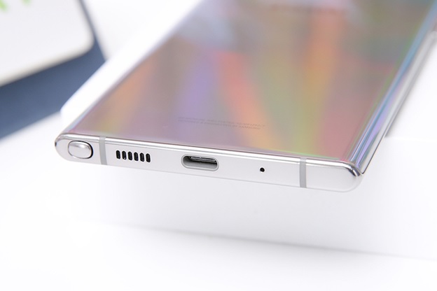 Galaxy Note 10+ không có jack tai nghe