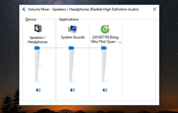 Kiểm tra nút âm lượng trên máy tính đầu tiên