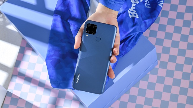 Pin Realme C15 lên tới 6.000mAh, sạc nhanh 18W và hỗ trợ sạc ngược cho thiết bị khác 