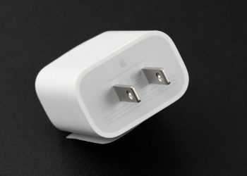 sạc 18W của iPhone 11