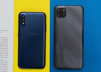 So sánh Realme C11 và Galaxy A01: Ưu thế nghiêng về phía Realme