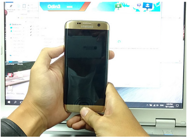 Up Rom điện thoại là gì?