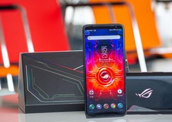 Trên tay ASUS ROG Phone 3: Thiết kế tinh xảo, cụm 3 camera sau cải tiến, sạc nhanh Quick Charge 4.0