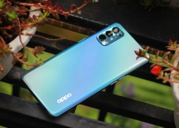 Trên tay OPPO Reno4: Thiết kế quen thuộc, màn hình xịn, có tới 4 camera ở mặt lưng