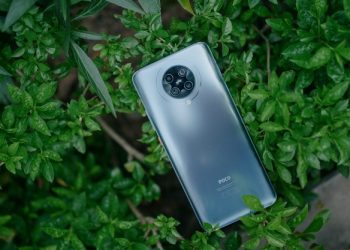 Trên tay POCO F2 Pro – Smartphone mạnh mẽ trong phân khúc 12 triệu