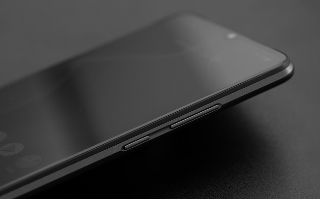 Cạnh trái của Realme C11