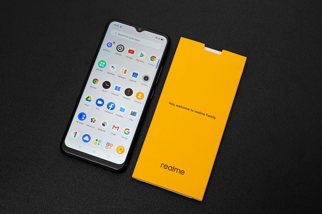 Realme C11 chạy trên nền hệ điều hành Android 10