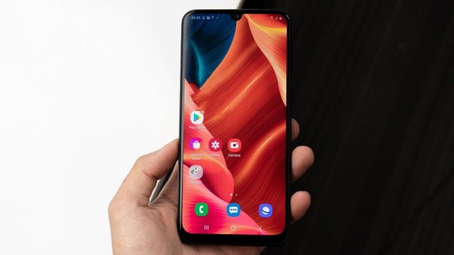 Galaxy M21 sử dụng màn hình Infinity-U