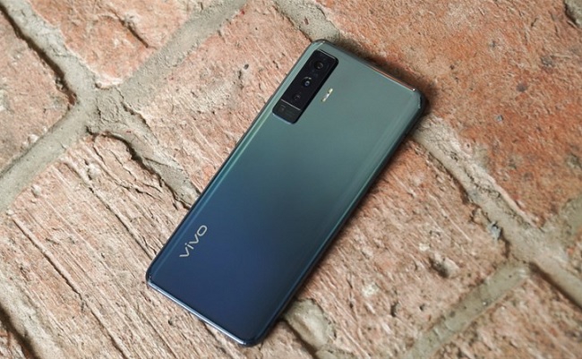 Vivo X50 giá dao động 9-10 triệu đồng, bạn có hứng thú chứ?