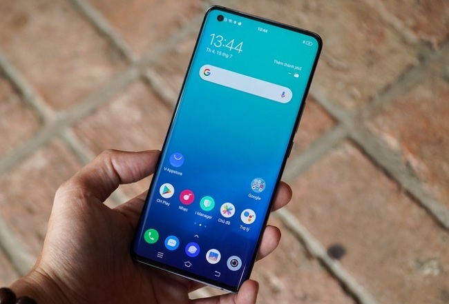 Màn hình AMOLED với tần số quét 90Hz