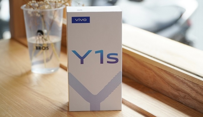 Hộp đựng Vivo Y1s
