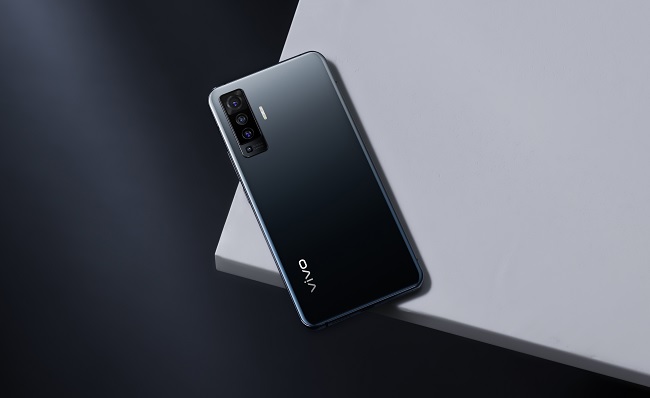 Cụm 4 camera chuyên nghiệp trên vivo X50