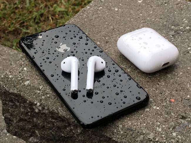 AirPods không chống nước và không kháng nước