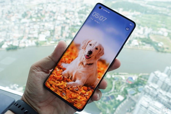 Vivo X50 Pro được trang bị màn hình đục lỗ AMOLED