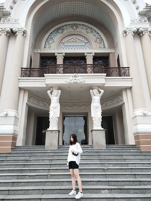 Hình ảnh chụp bằng camera góc siêu rộng trong điều kiện đủ sáng