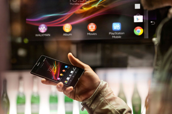 Tính năng NFC cho phép dễ dàng chia sẻ dữ liệu đến các thiết bị khác 