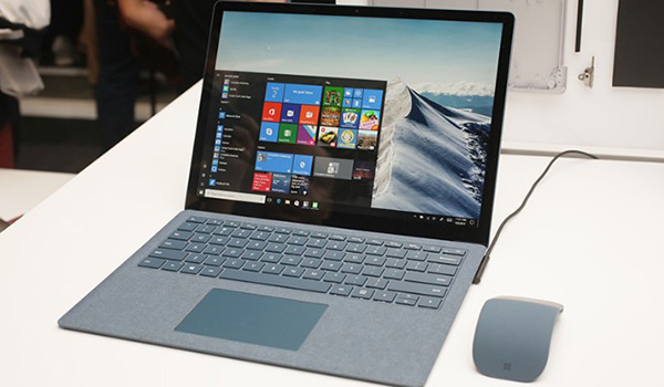 Thương hiệu máy tính Microsoft nổi bật với thiết kế 2 trong 1