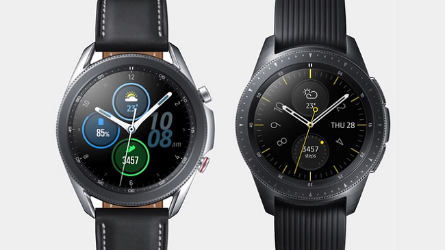 Galaxy Watch 3 bên trái và Galaxy Watch bên phải