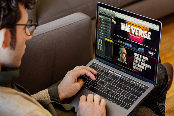 Máy tính Macbook của Apple được đánh giá cao về chất lượng, thiết kế